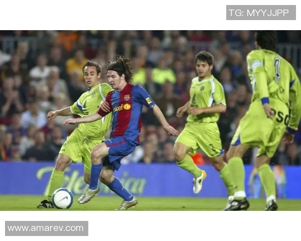 全球足球球星地位前十排名揭晓 谁是当今足坛真正的王者 全球足球球星地位前十排名揭晓 谁是当今足坛真正的王者