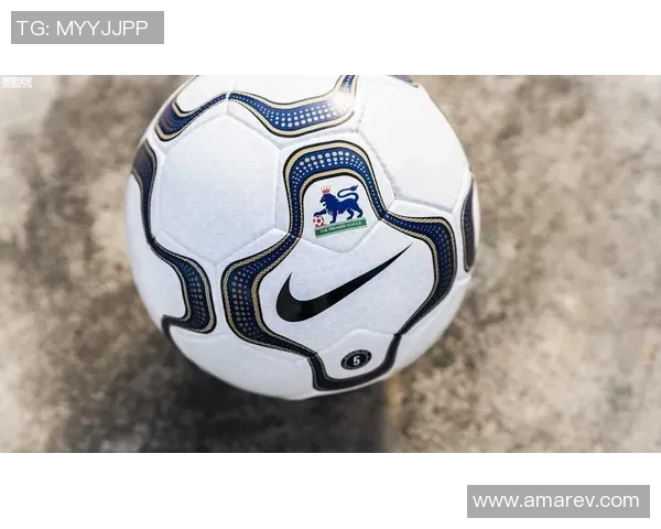 限量版足球明星卡的独特价值与收藏意义解析 限量版足球明星卡的独特价值与收藏意义解析